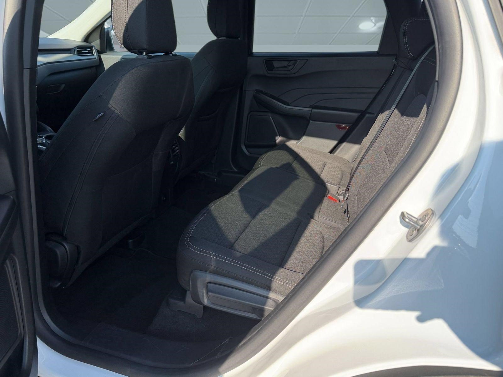 Used 2025 Ford Escape Active FWD image 28
