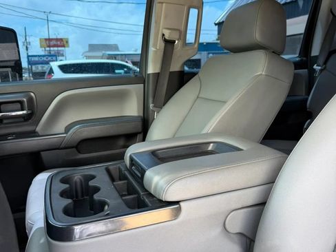 Used 2019 GMC Sierra 2500 4x4 Crew Cab image 15