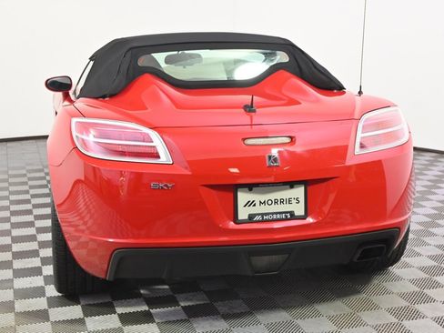 Used 2008 Saturn Sky w/ Premium Trim Package image 4