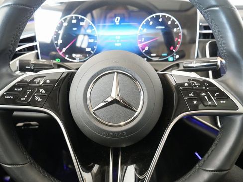 Used 2025 Mercedes-Benz E 350 4MATIC Sedan image 14