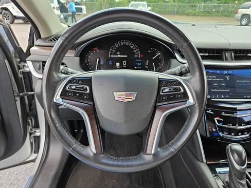 Used 2019 Cadillac XTS Luxury FWD image 25