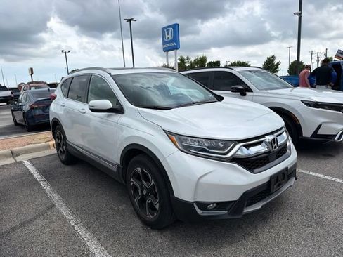 Used 2019 Honda CR-V Touring image 4