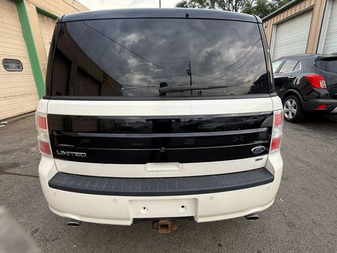Used 2017 Ford Flex Limited w/ Limited Appearance Package AWD/4WD image 7