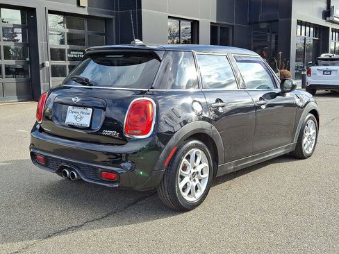 Used 2017 MINI Cooper S image 6
