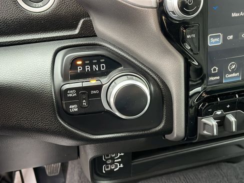 Certified 2024 RAM 2500 Big Horn w/ Night Edition image 15