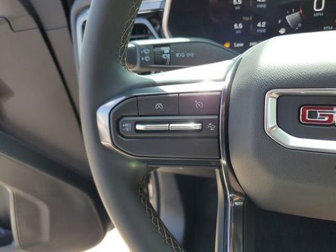 New 2026 GMC Canyon AT4 AWD/4WD image 29