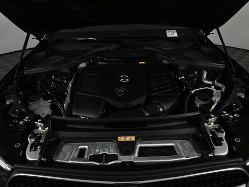 Certified 2023 Mercedes-Benz GLC 300 4MATIC image 32