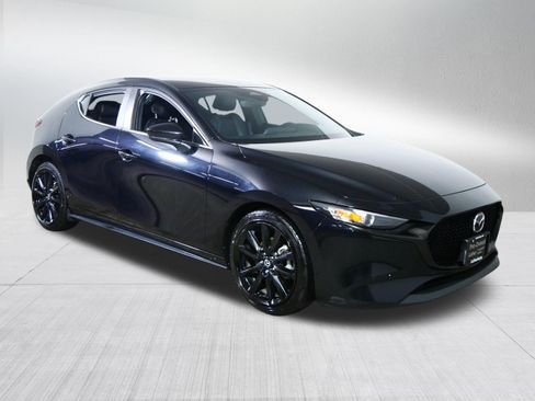 Used 2024 MAZDA MAZDA3 s FWD image 1