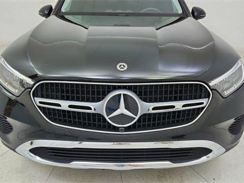 Used 2025 Mercedes-Benz GLC 350e GLC 350e image 7