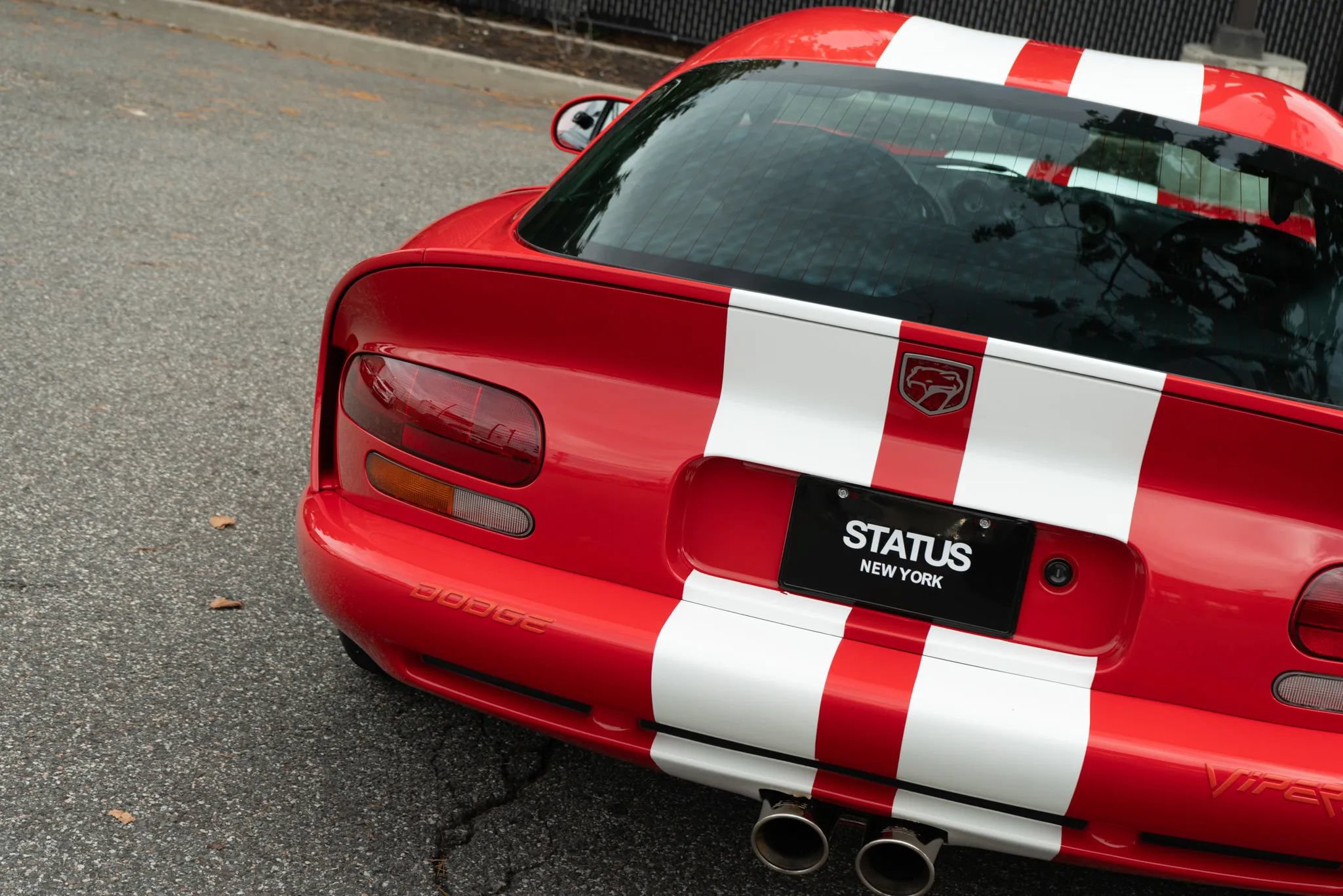 Used 1997 Dodge Viper GTS RWD image 15