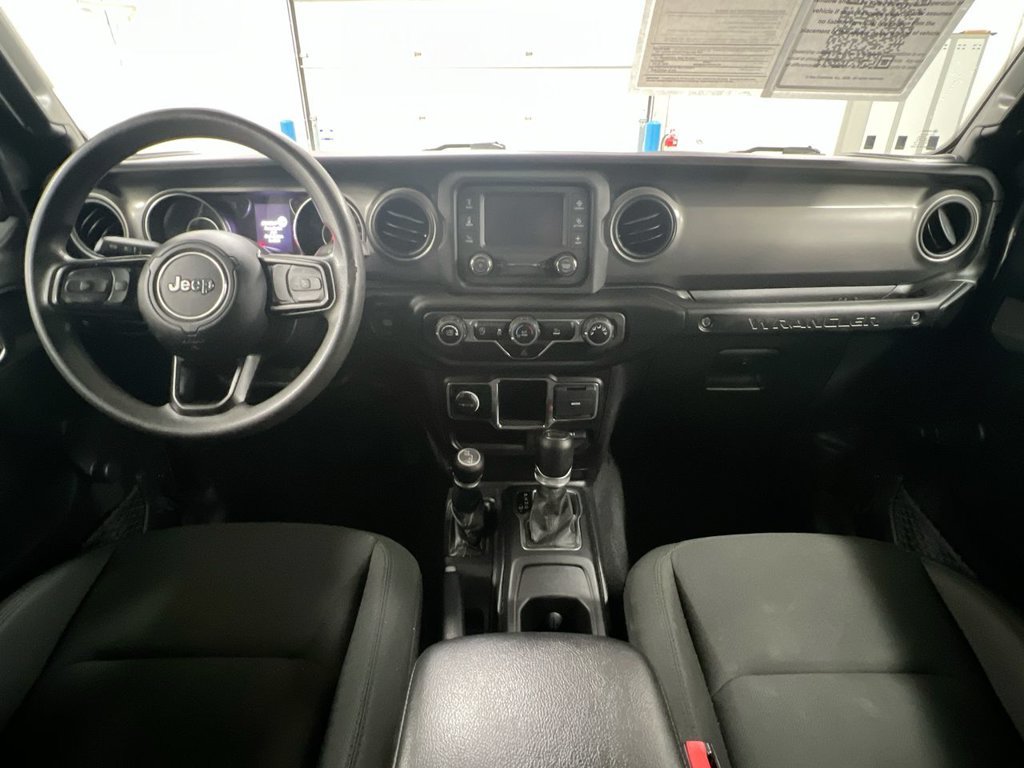 Used 2021 Jeep Wrangler Unlimited Sport AWD/4WD image 10