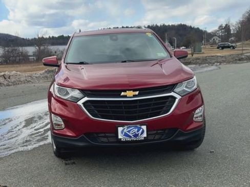 Used 2020 Chevrolet Equinox LT image 3
