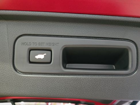 Used 2026 Honda Pilot Black Edition image 29