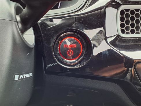 Used 2025 Honda Civic FWD Hybrid Sedan image 10