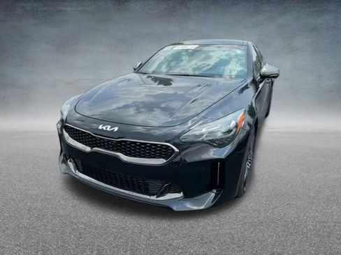 Used 2023 Kia Stinger GT2 image 7