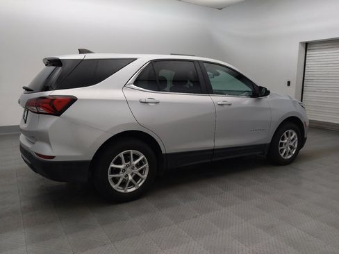 Used 2022 Chevrolet Equinox LT AWD/4WD image 10
