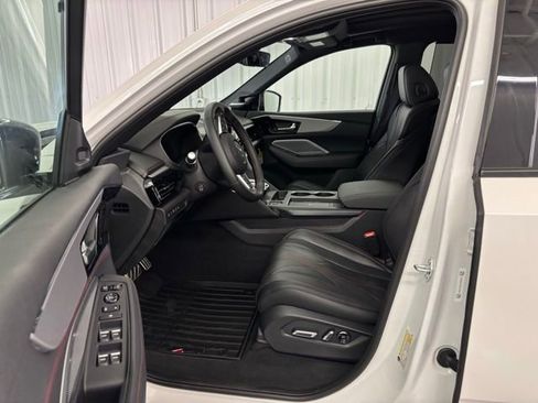 New 2026 Acura MDX A-Spec image 2