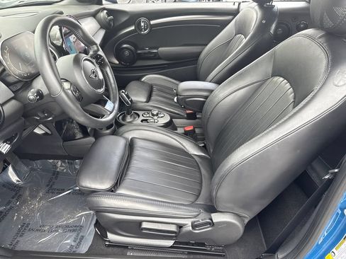 Used 2022 MINI Cooper S w/ Driver Assistance Package FWD image 18