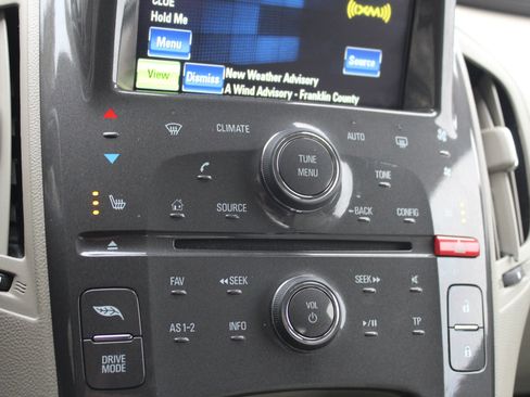 Used 2014 Chevrolet Volt Premium w/ Premium Trim Package FWD image 32