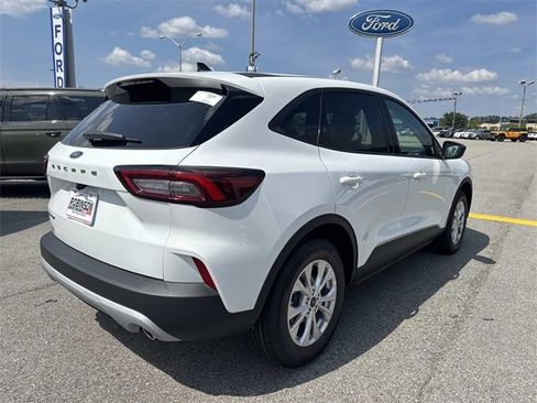 New 2025 Ford Escape Active image 5