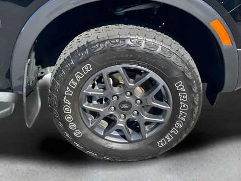 Used 2024 Ford Ranger XLT w/ FX4 Off-Road Package image 18