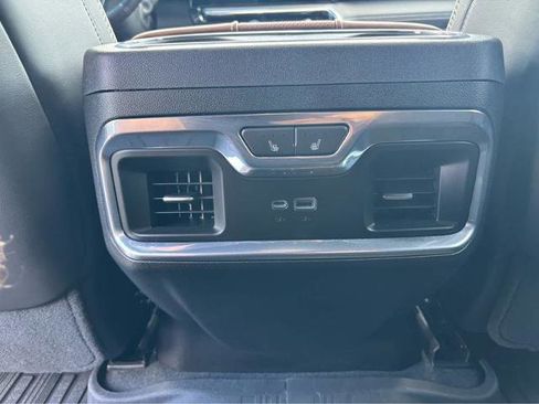 Used 2024 GMC Sierra 2500 Denali Ultimate w/ LPO, GMC Protection Package image 18