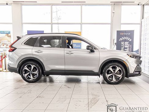 Used 2023 Honda CR-V Sport Touring image 9
