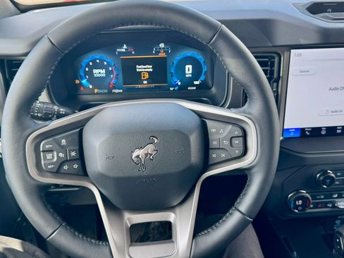 New 2025 Ford Bronco Badlands image 22