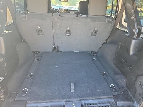 Used 2020 Jeep Wrangler Unlimited Sport S AWD/4WD image 12
