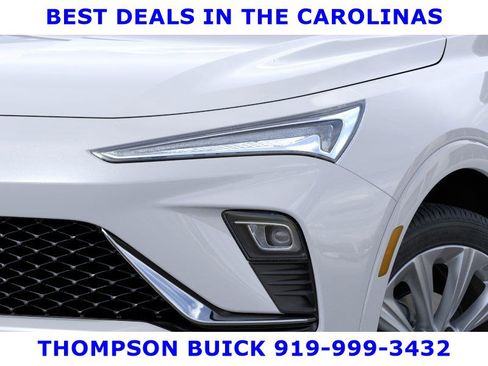 New 2025 Buick Envista Avenir image 13