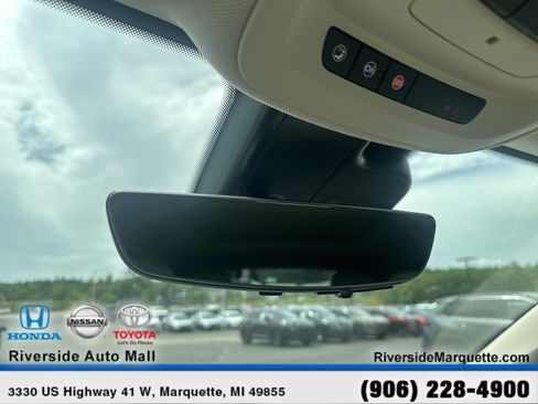 Used 2023 Buick Envision Avenir FWD image 19