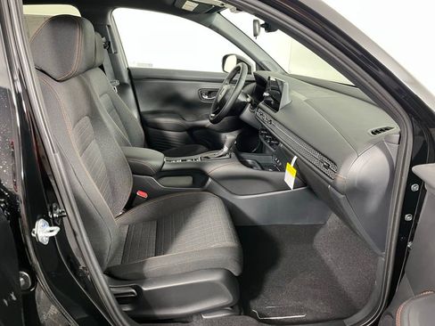 New 2026 Honda HR-V Sport image 6