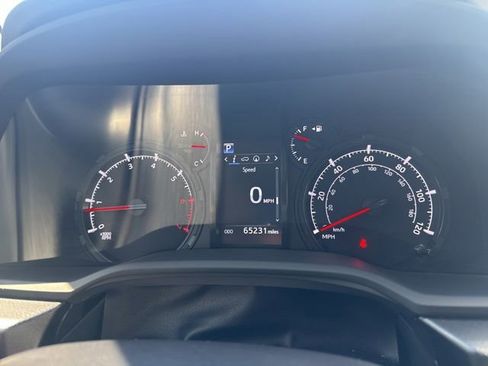 Used 2021 Toyota 4Runner SR5 Premium w/ Moonroof Package RWD image 3