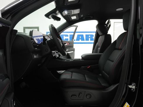 New 2026 Chevrolet Traverse RS image 19