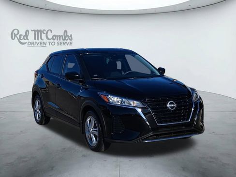 Used 2023 Nissan Kicks S image 7