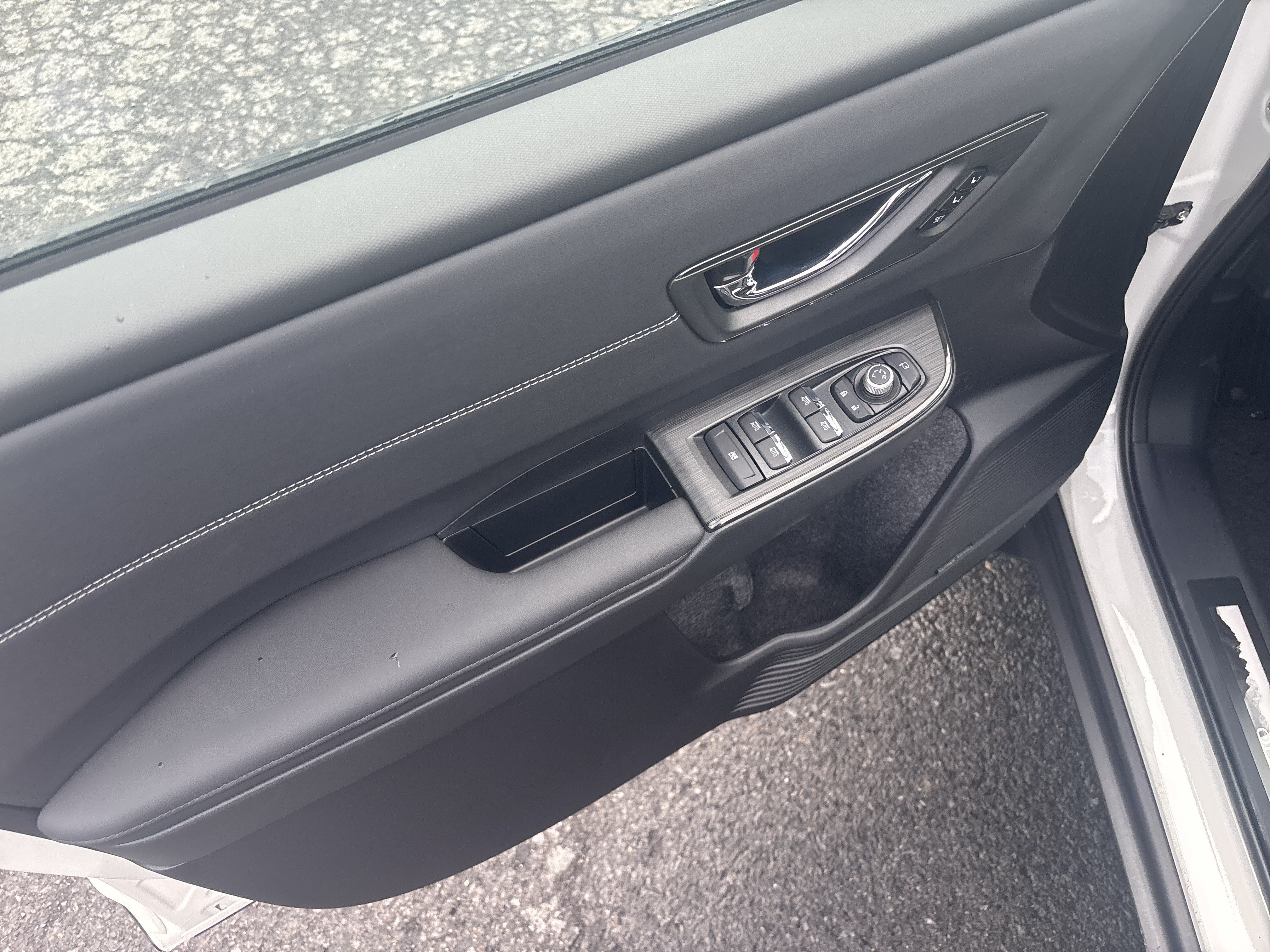 New 2026 Subaru Outback Touring XT AWD/4WD image 15