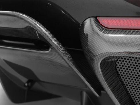 Certified 2022 Ferrari 812 GTS RWD image 40