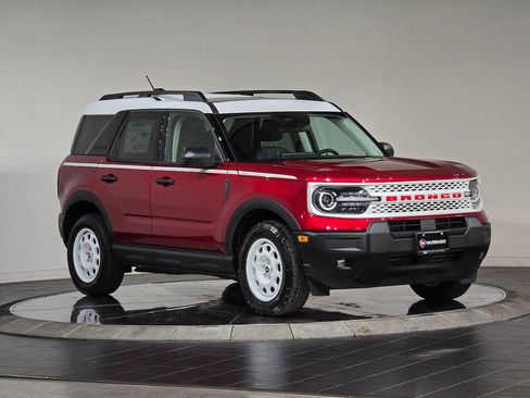 New 2025 Ford Bronco Sport Heritage w/ Convenience Package AWD/4WD image 2
