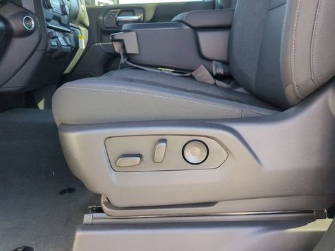 New 2026 Chevrolet Silverado 2500 Custom w/ Custom Convenience Package RWD image 19