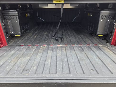 Used 2021 Chevrolet Silverado 1500 LT Trail Boss w/ Bed Protection Package AWD/4WD image 31