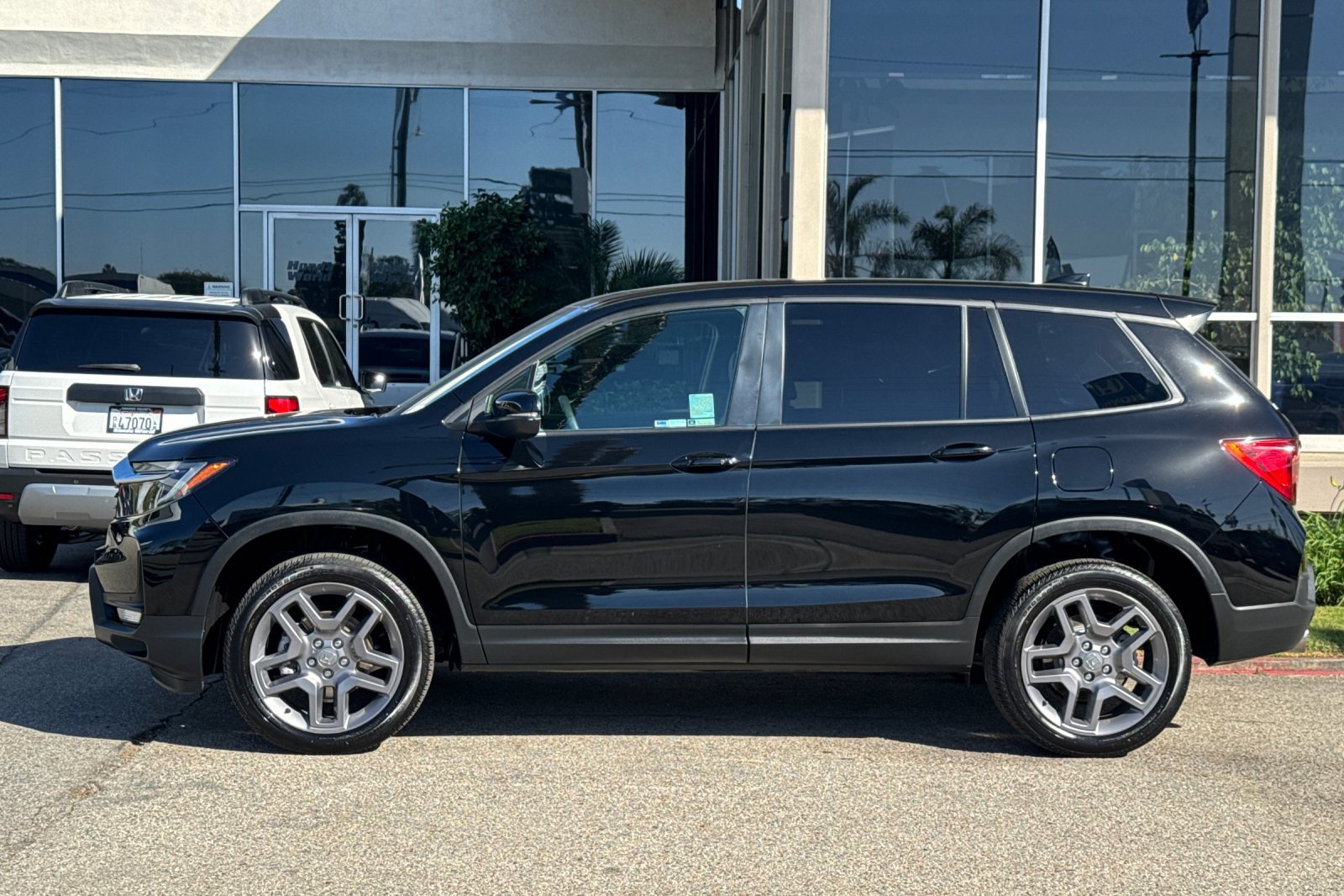 Certified 2023 Honda Passport EX-L image 7