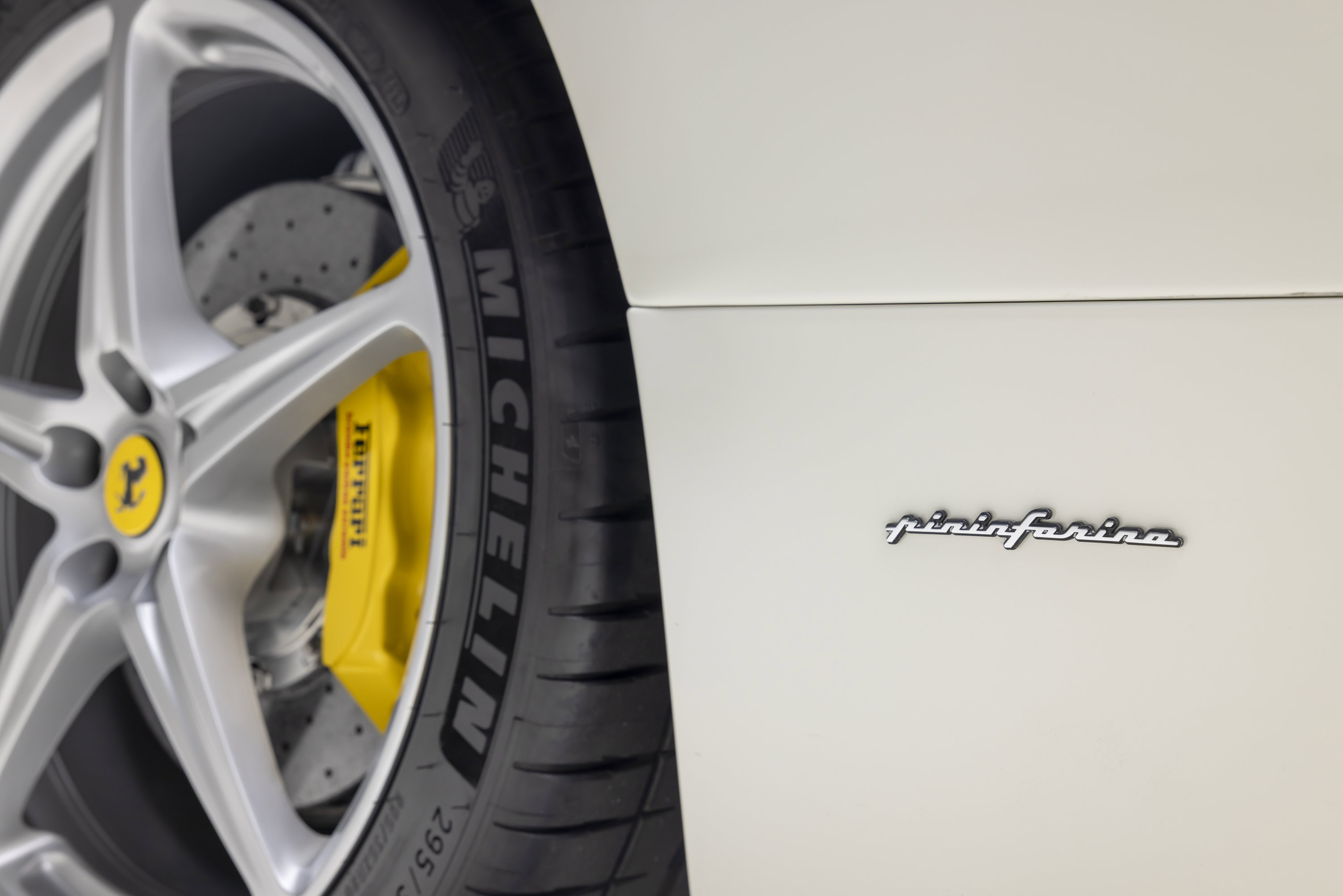 Certified 2014 Ferrari 458 Italia Coupe RWD image 21