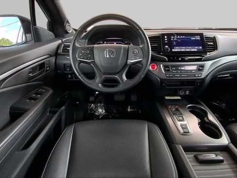Used 2023 Honda Passport EX-L image 6