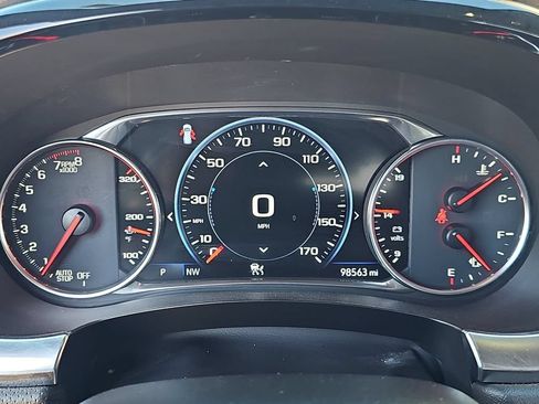 Used 2023 Chevrolet Traverse Premier w/ Redline Edition AWD/4WD image 20