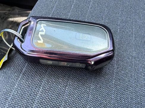 Used 2022 Kia Seltos S image 29