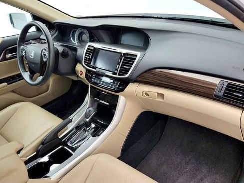 Used 2016 Honda Accord EX-L image 25