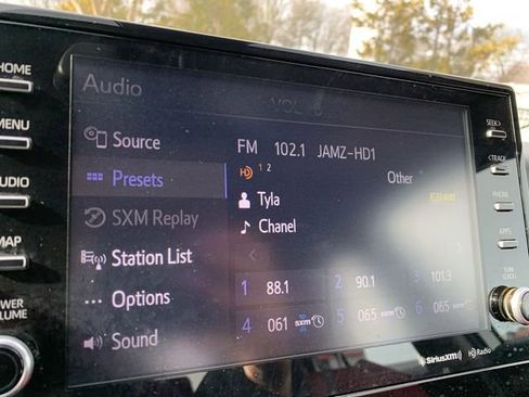 Certified 2023 Toyota Camry XSE image 24