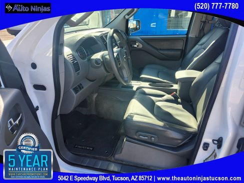 Used 2012 Nissan Frontier SL image 14