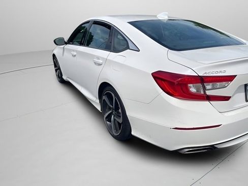 Used 2020 Honda Accord Sport image 14