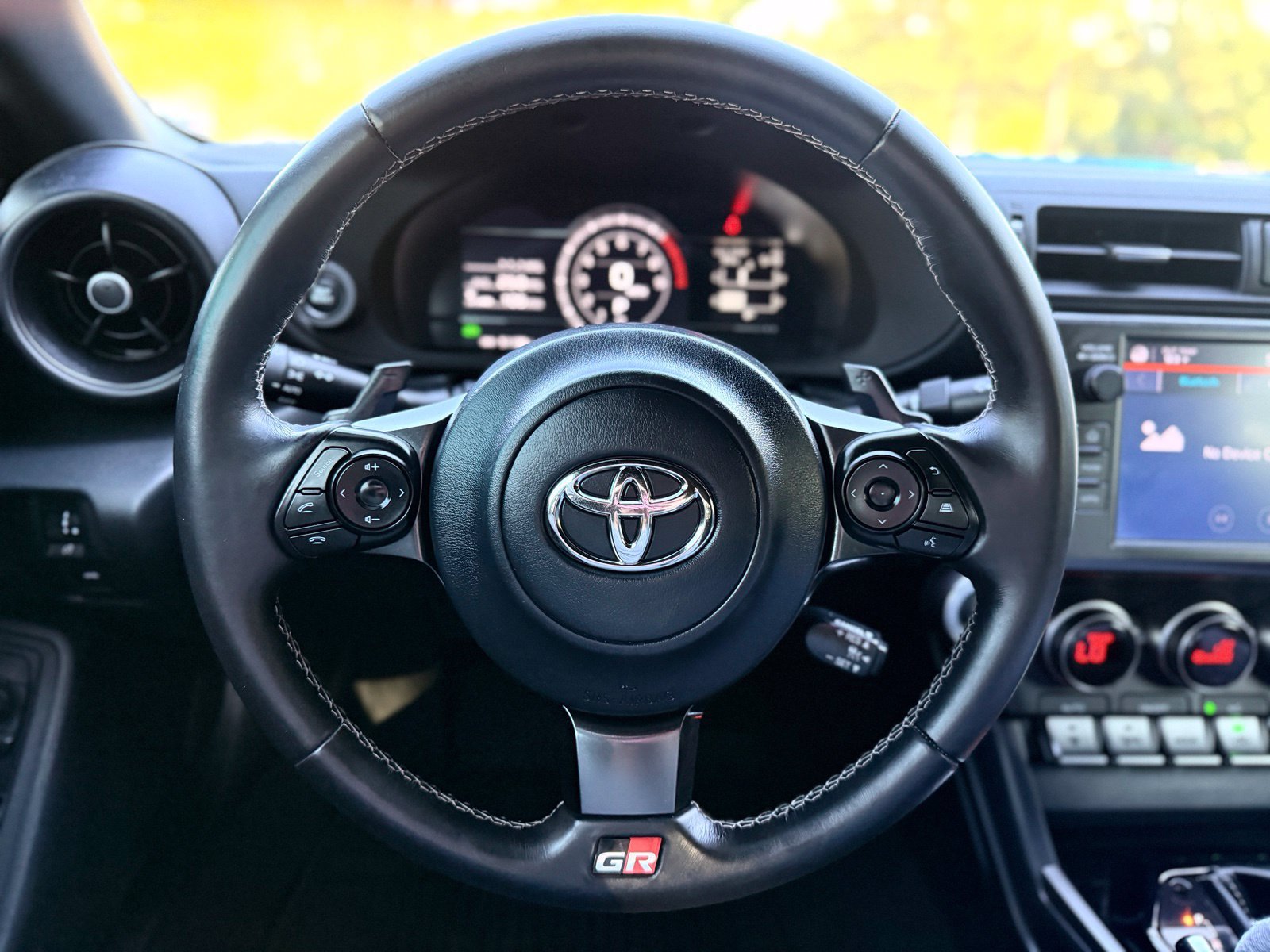 Used 2023 Toyota GR86 w/ ALL Weather Mat Package (TMS) RWD image 25